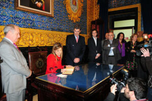 Libro de Oro de la ciudad para Bibiana y 120.000 euros para el Espacio para la Creación Joven