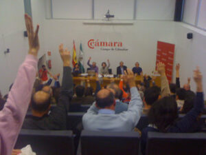 Lleno en la constitución de la asociación "Alcultura"