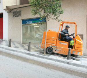 Adelante propone una bolsa de empleo que garantice la igualdad para las contrataciones en Algesa