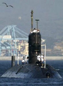 El USS Philadelphia" abandonó Gibraltar ayer