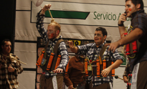 Unos "suicidas" en el Falla