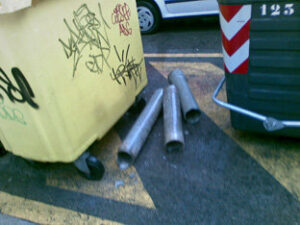 CCOO denuncia un vertido de amianto en pleno centro de Algeciras