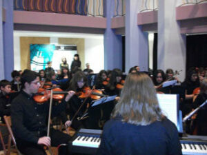 El Kursaal acoge el estreno de la banda sonora del cortometraje A las nueve menos cuarto", de José Marín