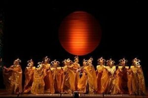 Una comparsa que brilla como un Sol