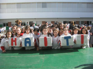 Los alumnos de Los Pinos se solidarizan con Haití