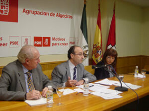 El Consejero de innovación participa en los "Martes Socialistas"