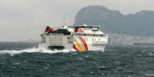 Previsto aviso amarillo este miércoles por oleaje en el Estrecho