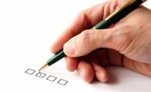 Una nueva encuesta da como vencedor al PP en Andalucía, bajan PSOE e IU y sube el PA