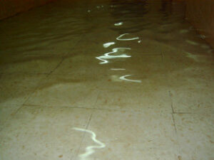 La lluvia hace estragos en el IES Ventura Morón