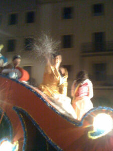 Llegó el carnaval de calle con la cabalgata