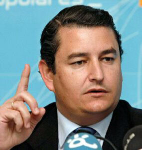 Antonio Sanz«Sevilla y Algeciras tienen los peores alcaldes de Andalucía"