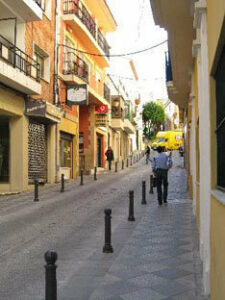 El PP denuncia más "cableado colgante"