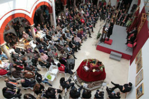 Dolores Iglesias protagoniza un emotivo acto de exaltación de la saeta