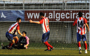Algeciras C.F. 4 Dos Hermanas 1 "Sin despeinarse"