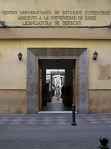 El Hospital Militar acoge un taller gratuito de mediación comunicativa a través del teatro