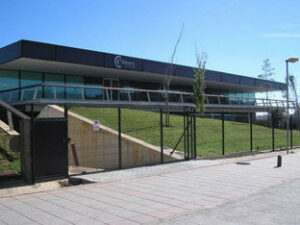 Microbank y la Cámara ofrecerán microcréditos a los emprendedores