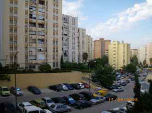 IU y vecinos de la Piñera apuestan por el soterramiento de la vía férrea