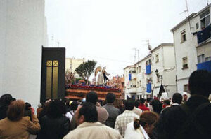 Pintor agradece a la Junta de Andalucía su ayuda a las hermandades y cofradías