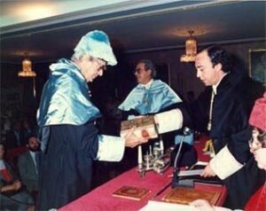 ¿Quién es Adolfo Sánchez Vázquez? Entrevista y trayectoria