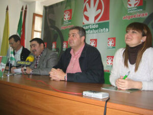 El PA dice que el "alcalde está entregado a Aqualia"