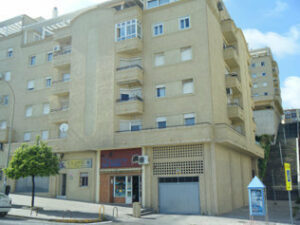 El incendio de una vivienda en San José Artesano obliga a evacuar a 40 personas