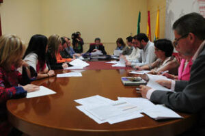 La Junta de Gobierno respalda la equiparación del IBI para las empresas portuarias