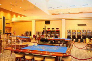 El Casino San Roque cierra sus puertas