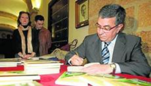 Juan Antonio Palacios presentará el día 24 su nuevo libro 'El espejo de Salap'