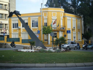 Detenido en Algeciras un hombre que intentaba acabar con su vida y la de su pareja