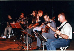 Ramón Tarrío estrena en el Edificio Kursaal de Algeciras su disco Ángeles en el desierto"