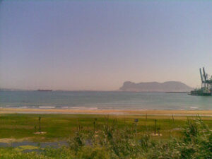 Aparece el cadáver de un hombre en la orilla de la playa de La Concha