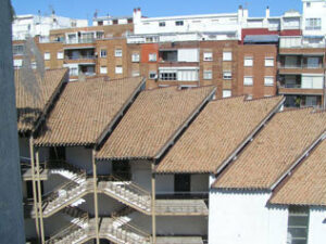 CGT denuncia el estado ruinoso de la Escuela de Arte y Oficios