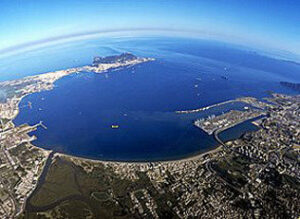 Ecologistas advierten de la desaparición de la costa de la Bahía de Algeciras
