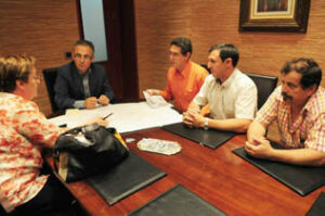 La barriada "La Capelina" pide la legalización de sus viviendas