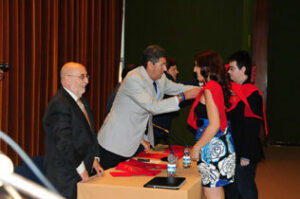 El Alcalde, presente en el acto de graduación de Derecho