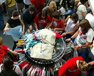 La Delegación de Consumo aconseja cómo comprar en rebajas