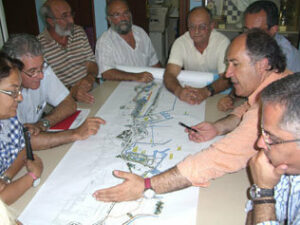 Landaluce recibe las quejas de la AVV Mar y Monte de San García