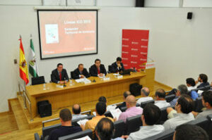 Más de setenta empresarios se interesan por la línea de créditos ICOdirecto