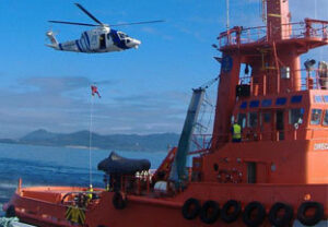 Continúa por tercer día la búsqueda del pescador desaparecido en la costa de Tarifa