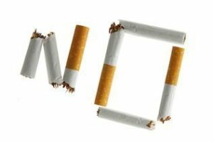 La AECC imparte en Algeciras un curso gratuito de deshabituación tabáquica