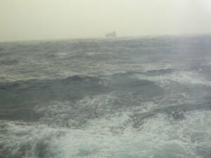 Continúan las restricciones en la línea Algeciras-Ceuta por el temporal