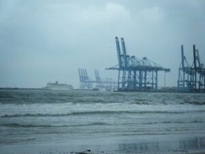 Los 'fast-ferries' retoman sus salidas desde Algeciras