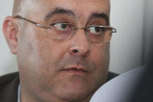 Aguilera: "La ballena blanca no embarrancó en La Línea"