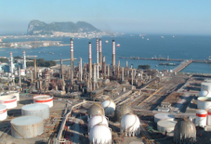 Empiezan los paros en las auxiliares del sector petroquímico en el Campo de Gibraltar