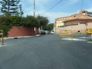 Cerca de 30 mil metros cuadrados de calzada serán reforzados en las barriadas algecireñas