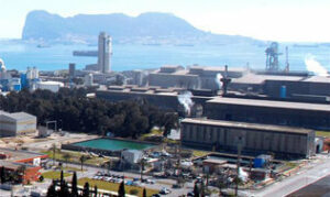 Adelante pide información a la Junta sobre las emisiones de cenizas procedentes de Acerinox