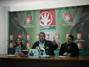 EL PA acusa al equipo de gobierno de tener abandonados a los discapacitados del Punta de Europa