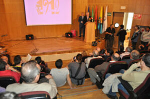 Nostalgia y esperanza en la gala del centenario del Algeciras