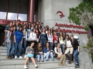 Estudiantes de Puerto Real visitan las instalaciones del Puerto algecireño