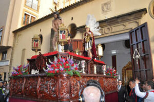 Jesús atado a la Columna y María Santísima de las Lágrimas procesionaron por las calles de Algeciras